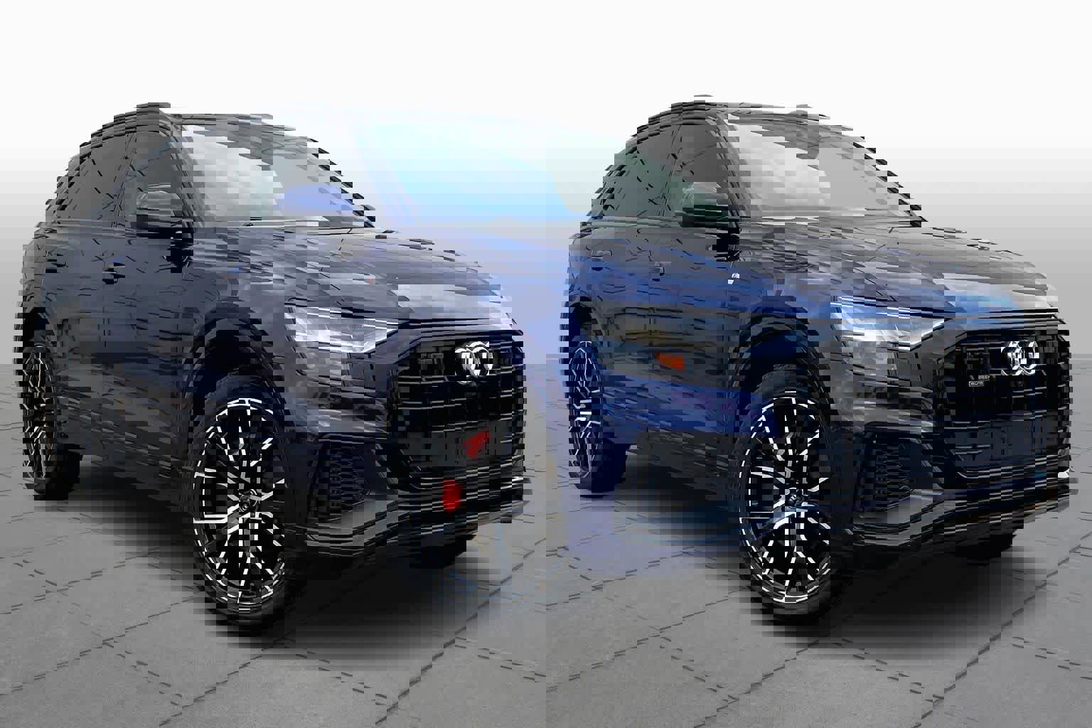 Used 2019 Audi Q8 Prestige image 3