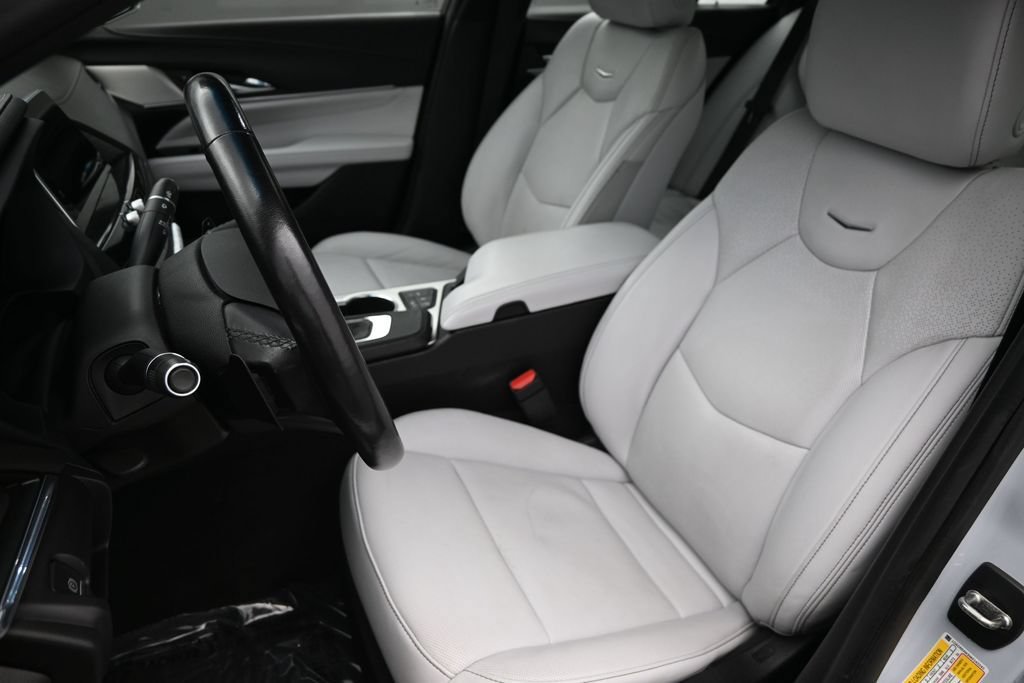 Used 2021 Cadillac CT4 Premium Luxury AWD/4WD image 11
