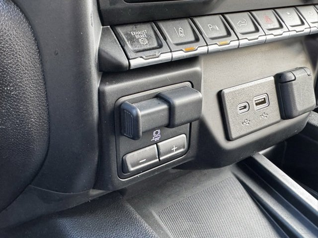 Certified 2022 Chevrolet Silverado 3500 LTZ w/ LTZ Premium Package image 12