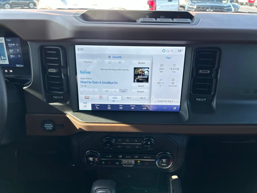 Used 2024 Ford Bronco Outer Banks AWD/4WD image 27
