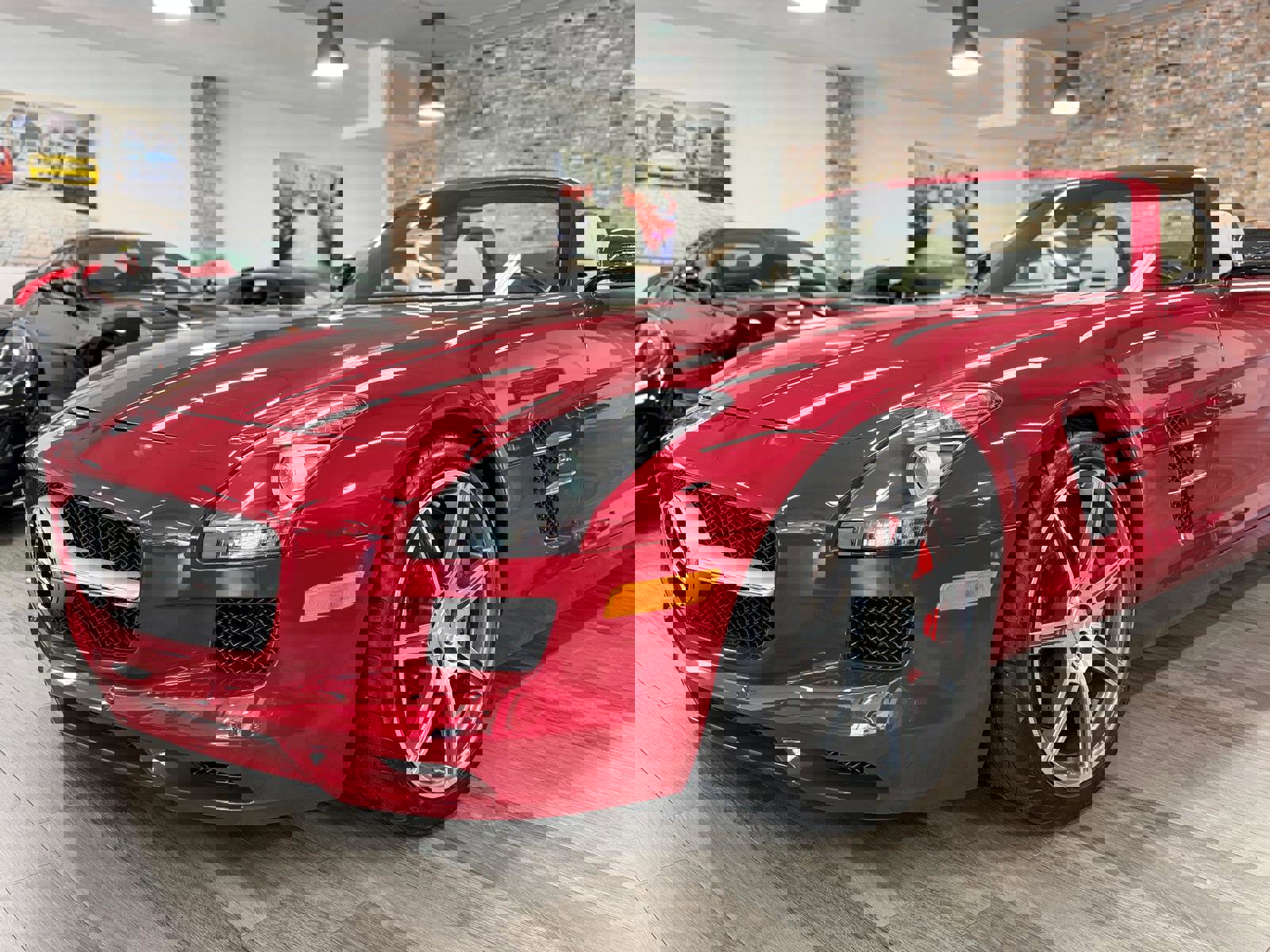 Used 2012 Mercedes-Benz SLS AMG Roadster image 3