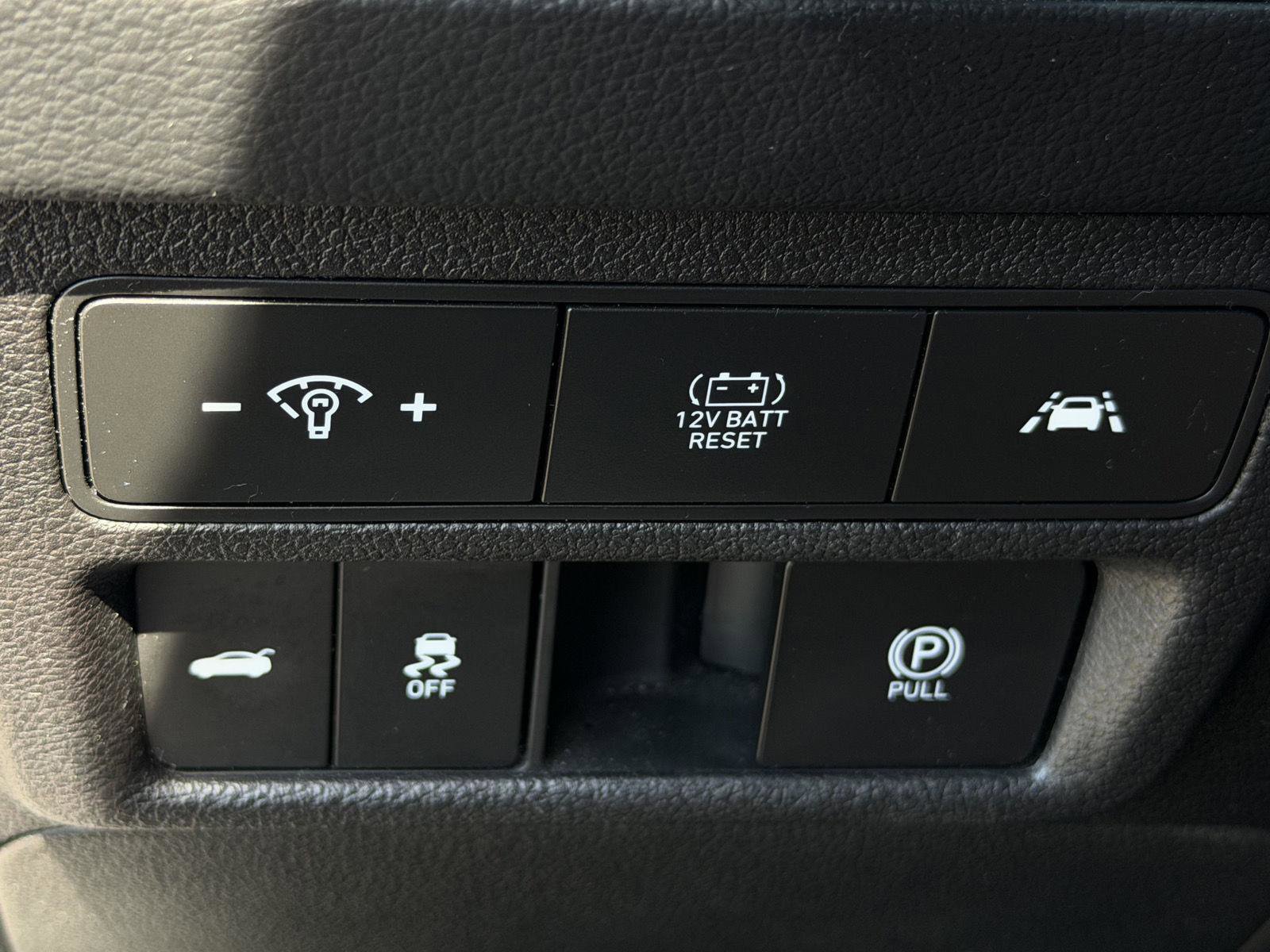 Used 2023 Hyundai Sonata SEL FWD image 19