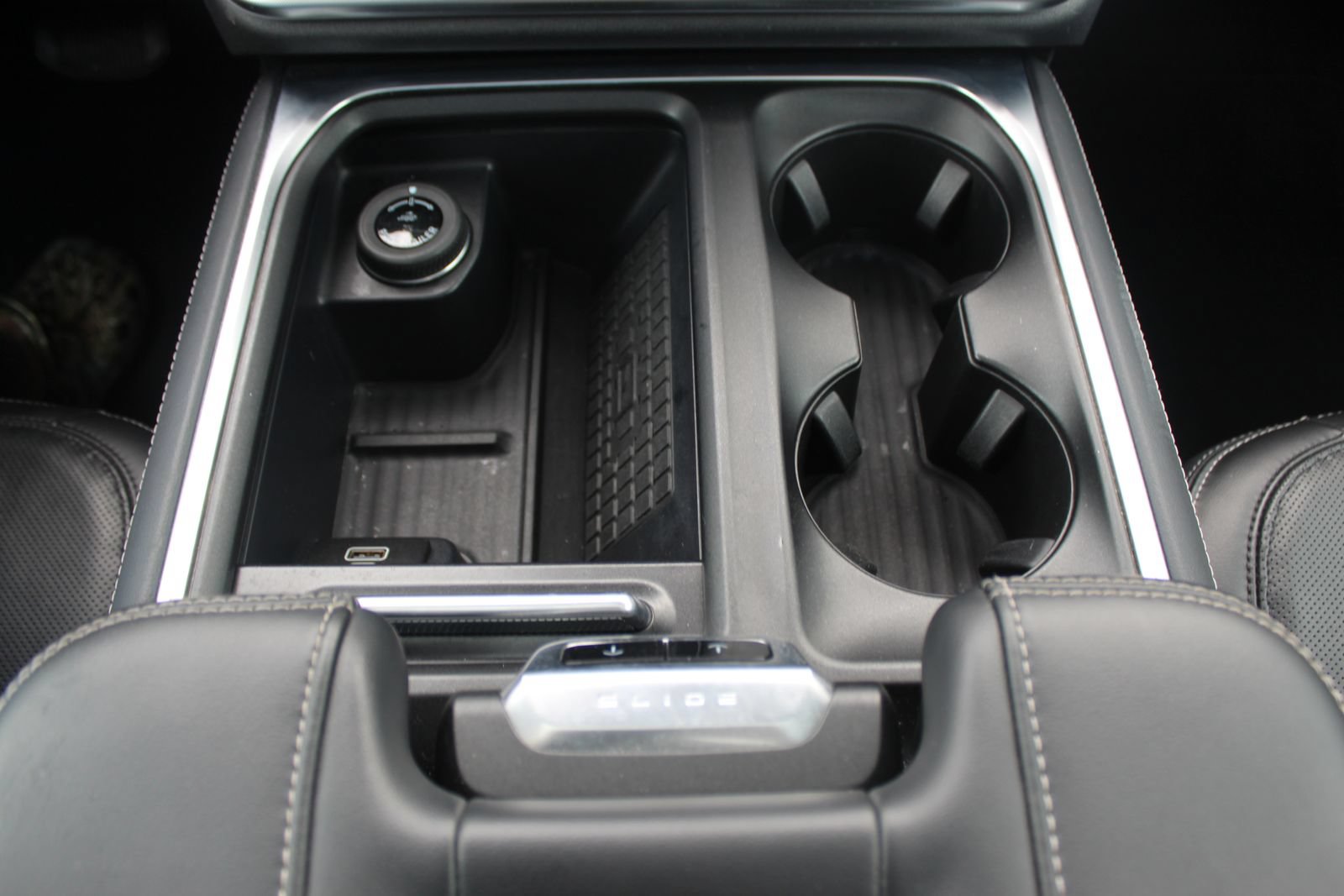Used 2025 Ford Expedition Max Platinum AWD/4WD image 39