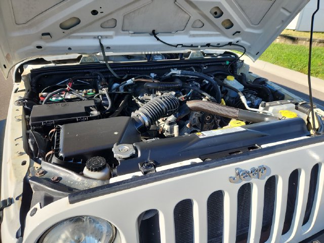 Used 2010 Jeep Wrangler Sport AWD/4WD image 16