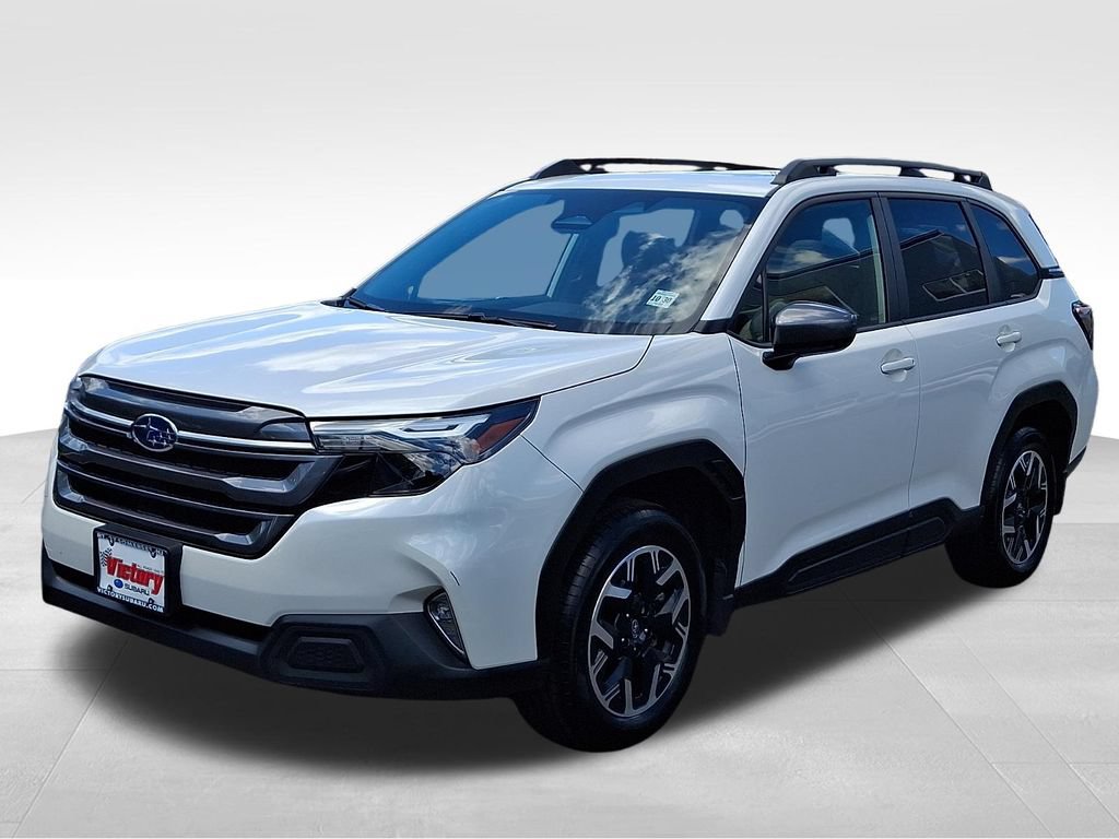 Certified 2025 Subaru Forester Premium AWD/4WD image 3