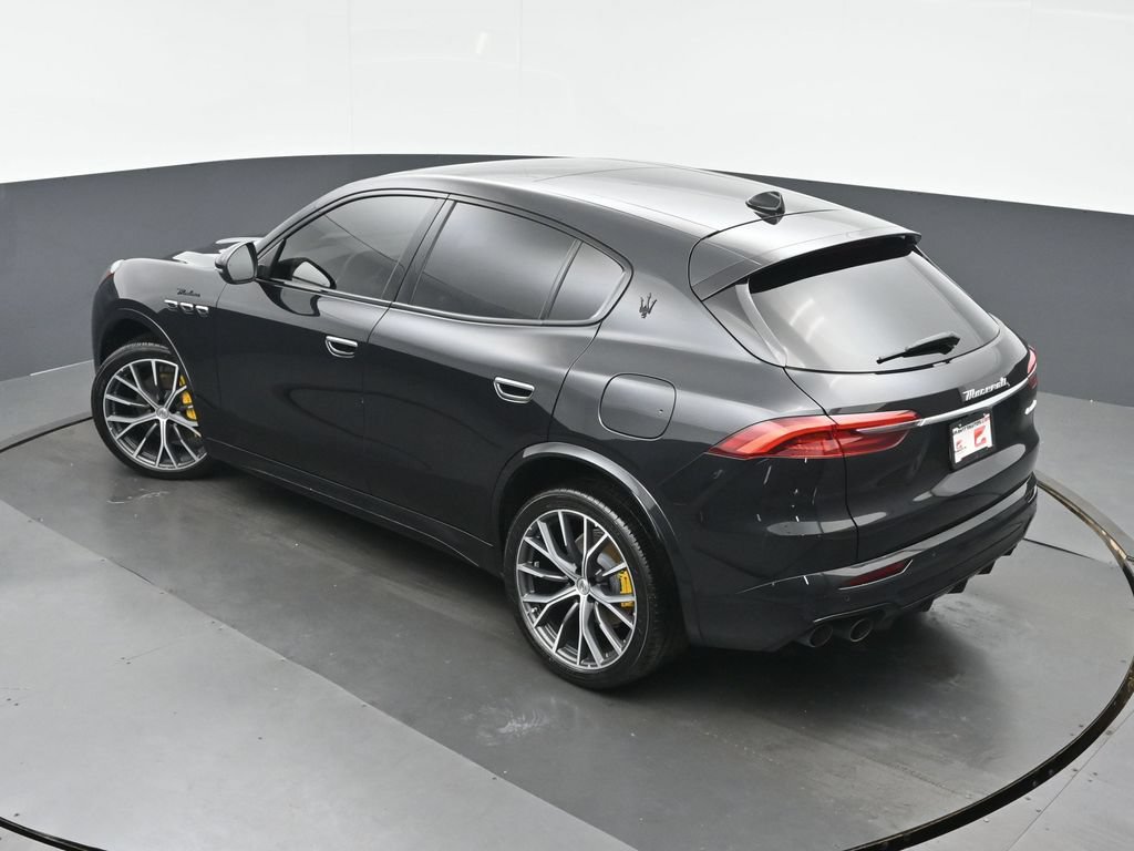 Used 2023 Maserati Grecale Modena AWD/4WD image 34