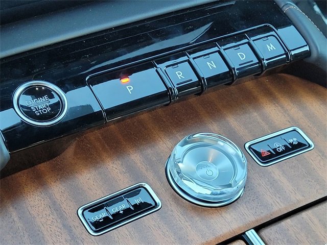 New 2025 Lincoln Navigator Black Label image 23