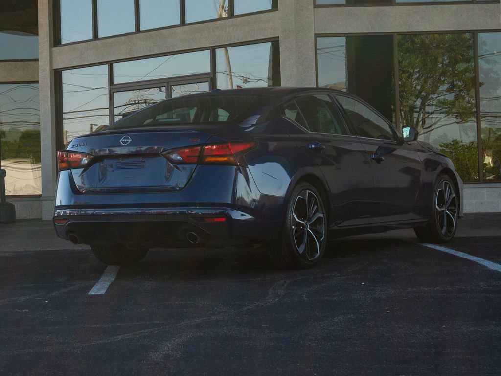 Used 2023 Nissan Altima 2.5 SR image 6