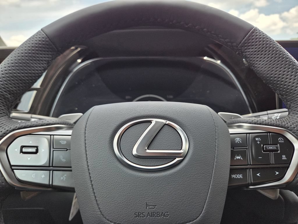 New 2026 Lexus TX 500h AWD w/ Technology Package image 35