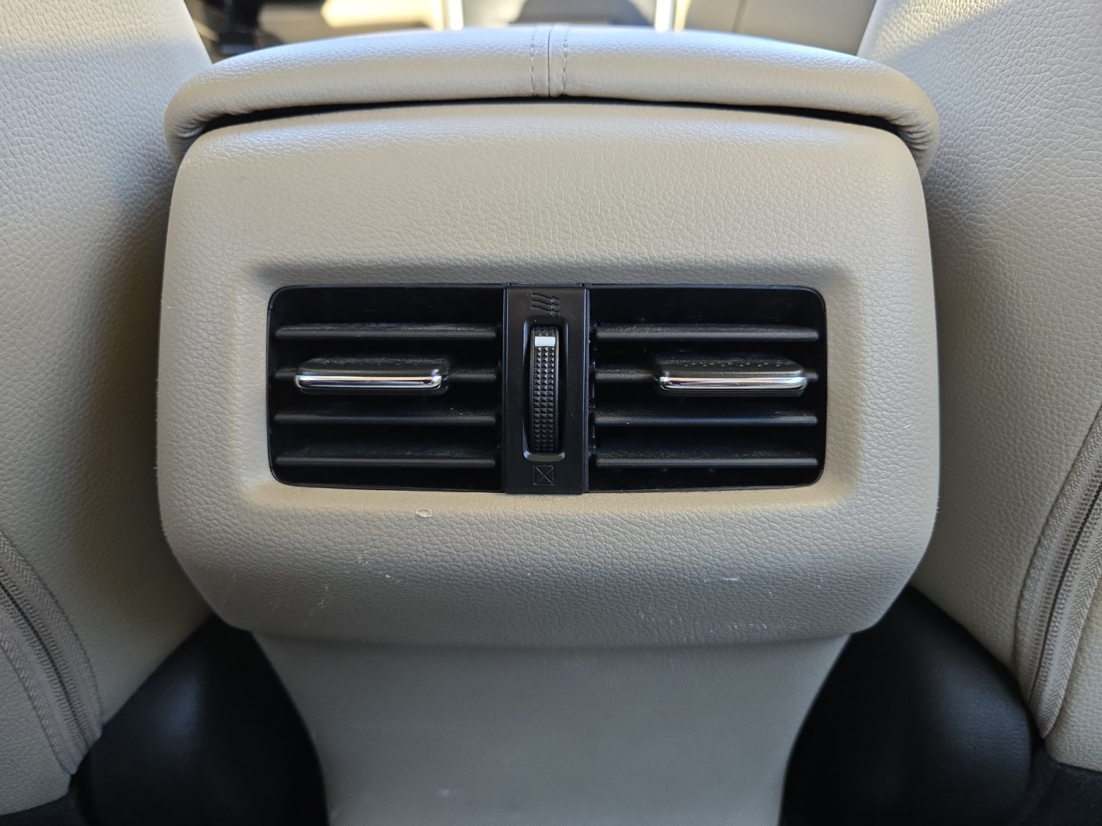 Used 2015 Honda Accord EX-L image 30