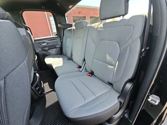Used 2023 RAM 1500 Big Horn AWD/4WD image 28