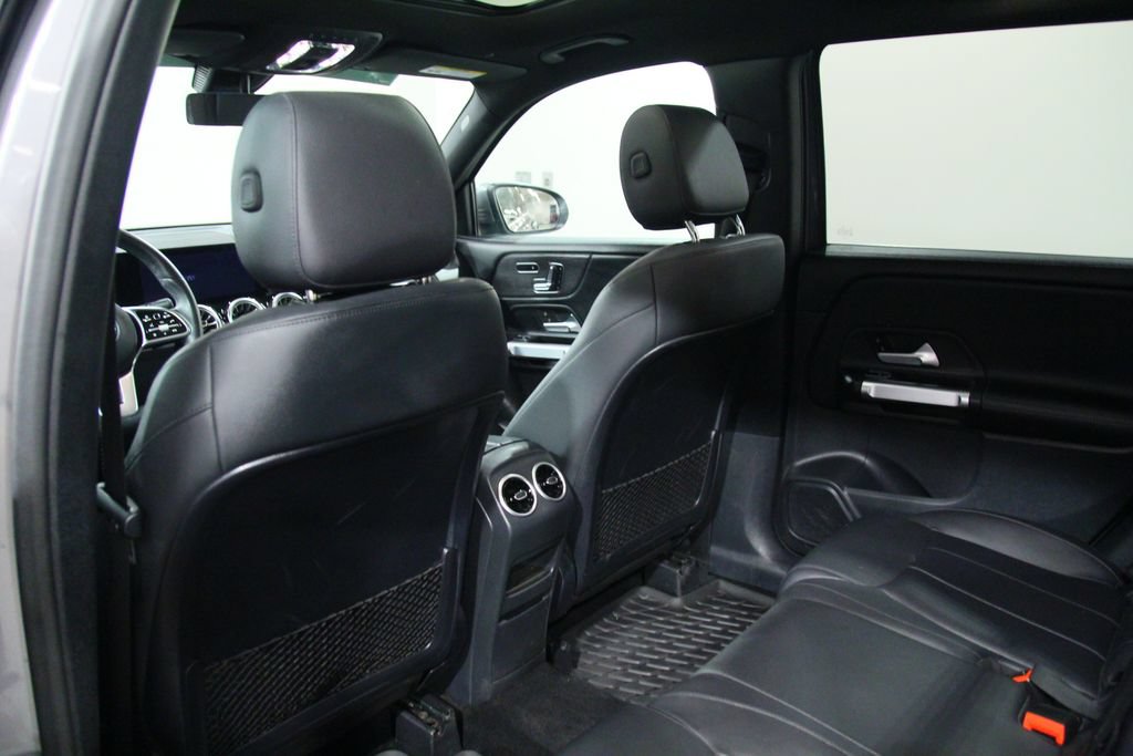Used 2023 Mercedes-Benz GLB 250 4MATIC image 28