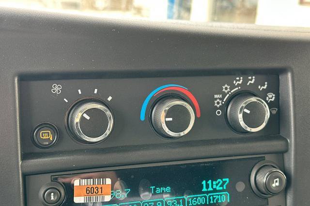 New 2026 Chevrolet Express 2500 w/ Driver Convenience Package RWD image 23