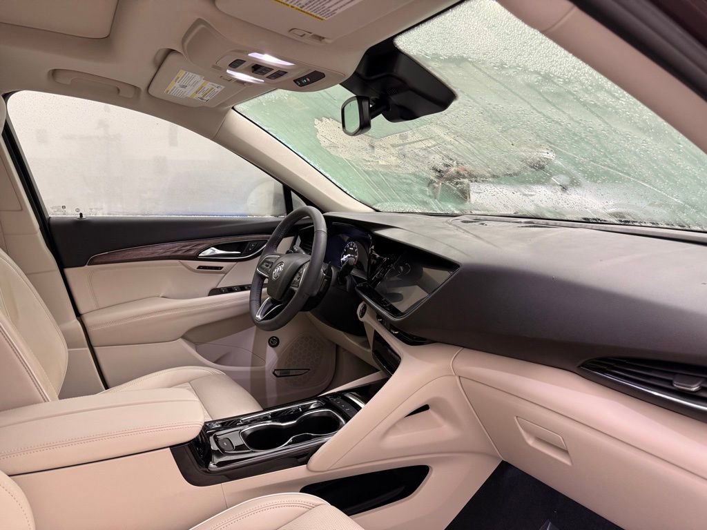 Used 2022 Buick Envision Avenir w/ Safety Package image 29
