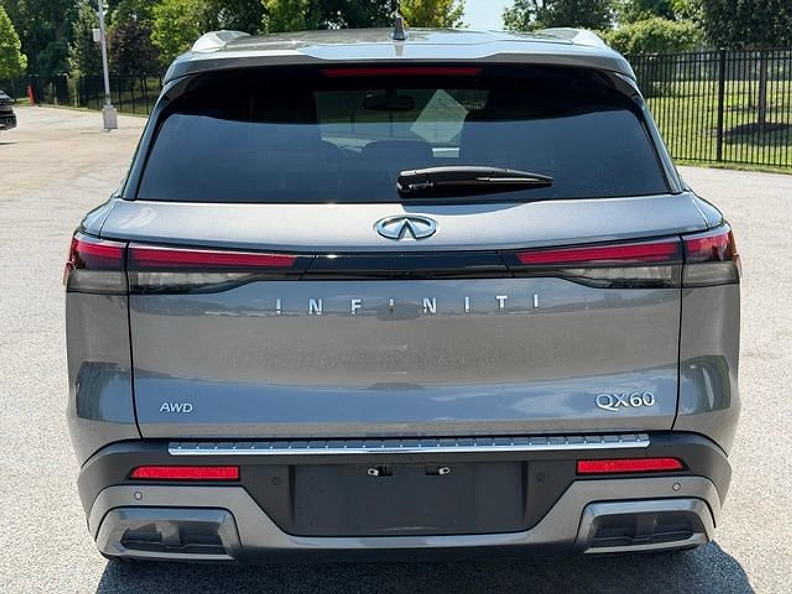Used 2022 INFINITI QX60 Luxe w/ Cargo Package AWD/4WD image 6