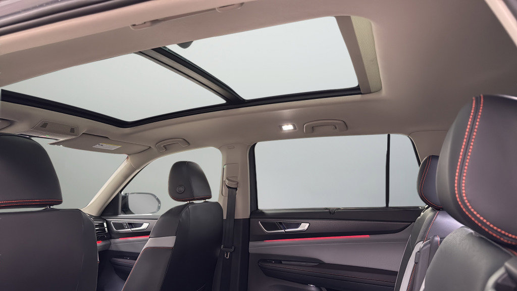 New 2026 Volkswagen Atlas Peak Edition image 35