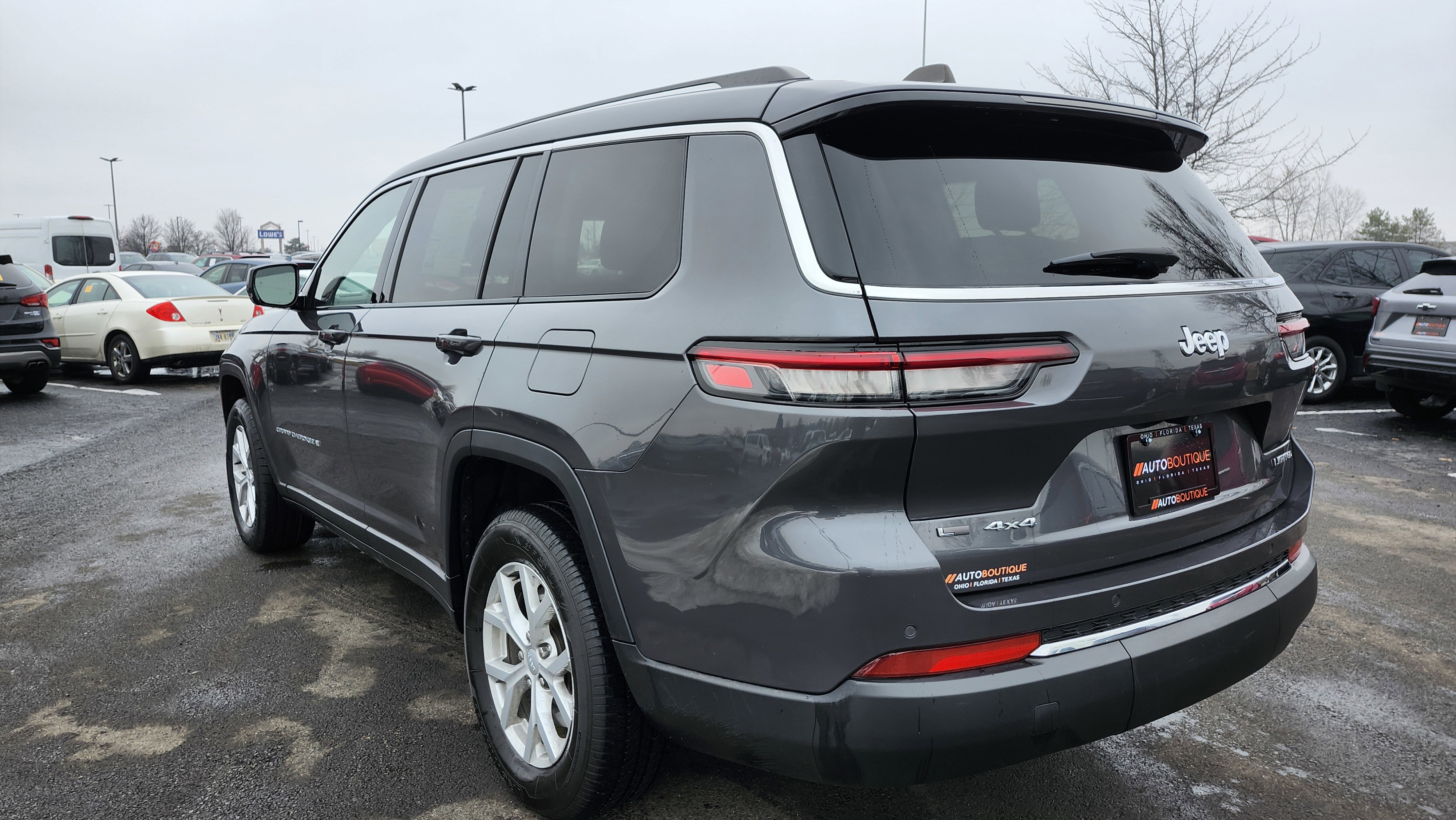 Used 2023 Jeep Grand Cherokee L Limited image 16