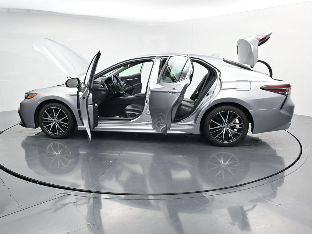 Used 2024 Toyota Camry SE FWD image 43