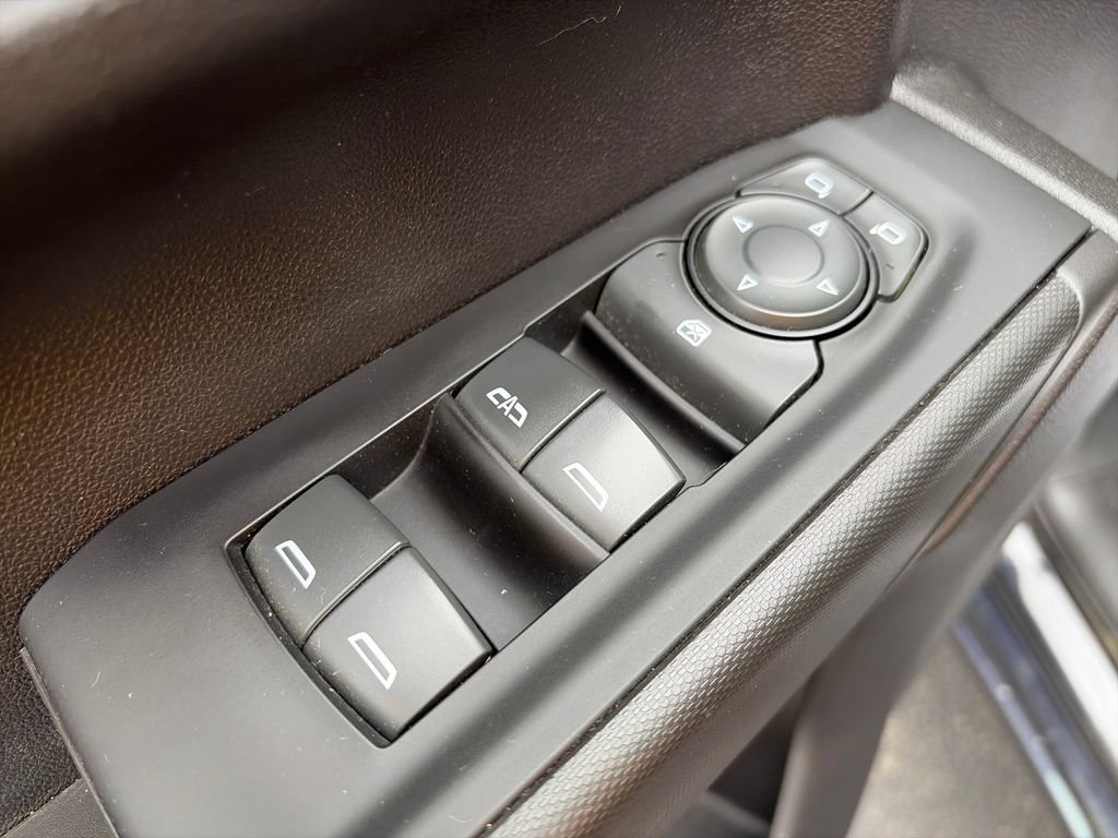Used 2023 Chevrolet Silverado 1500 Custom AWD/4WD image 15