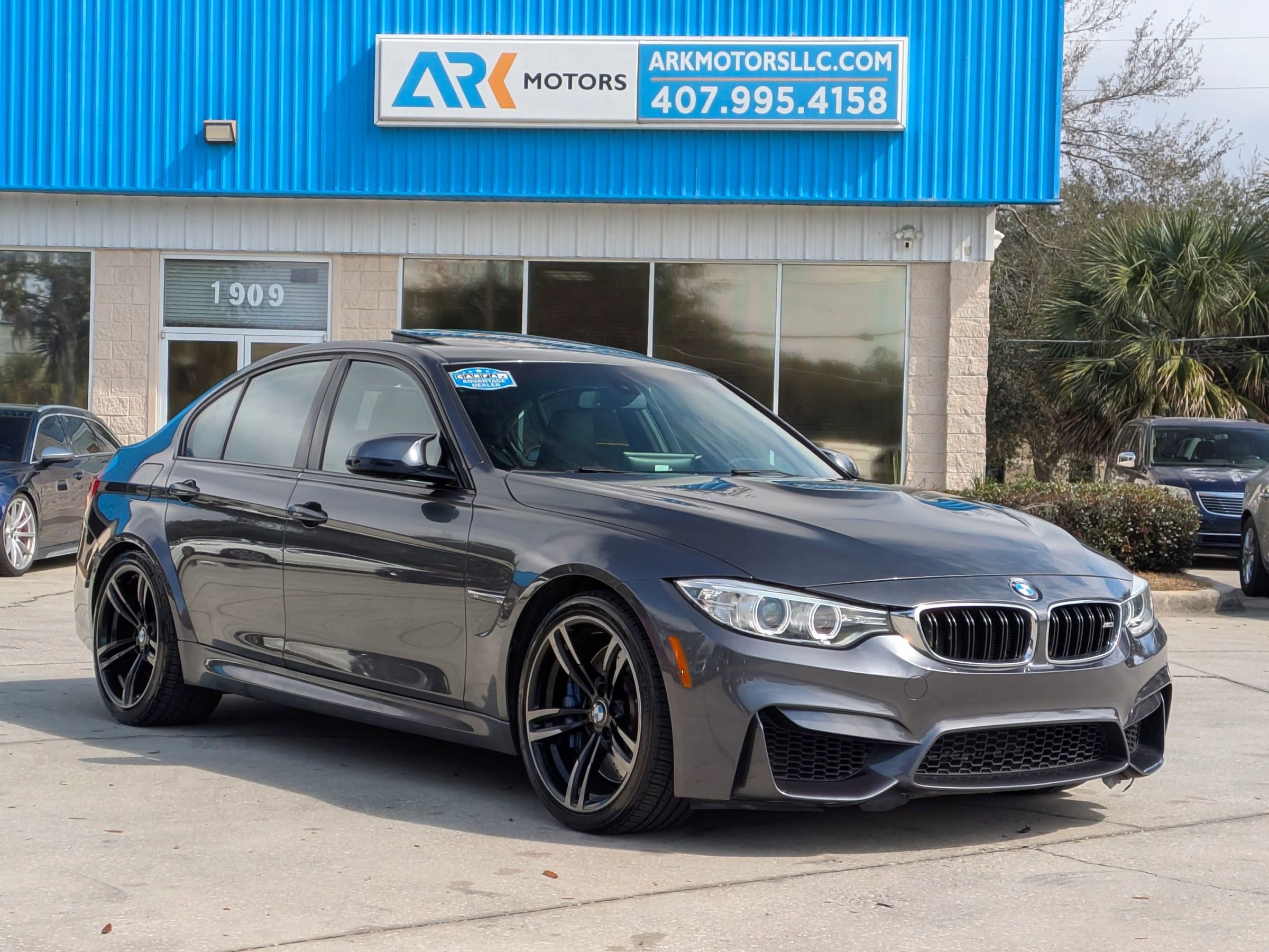 Used 2015 BMW M3 Sedan image 4