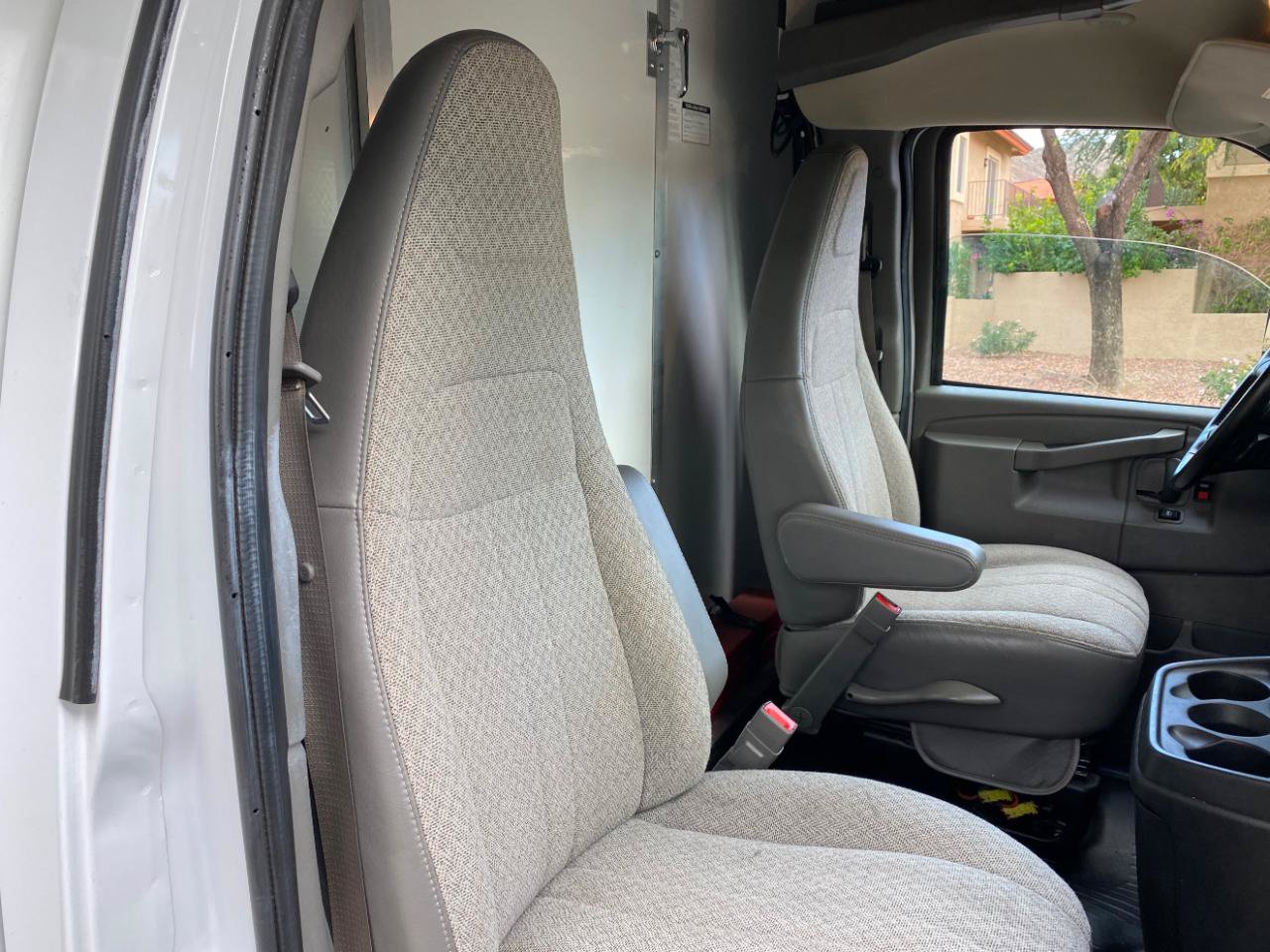 Used 2022 Chevrolet Express 3500 w/ Power Convenience Package RWD image 36