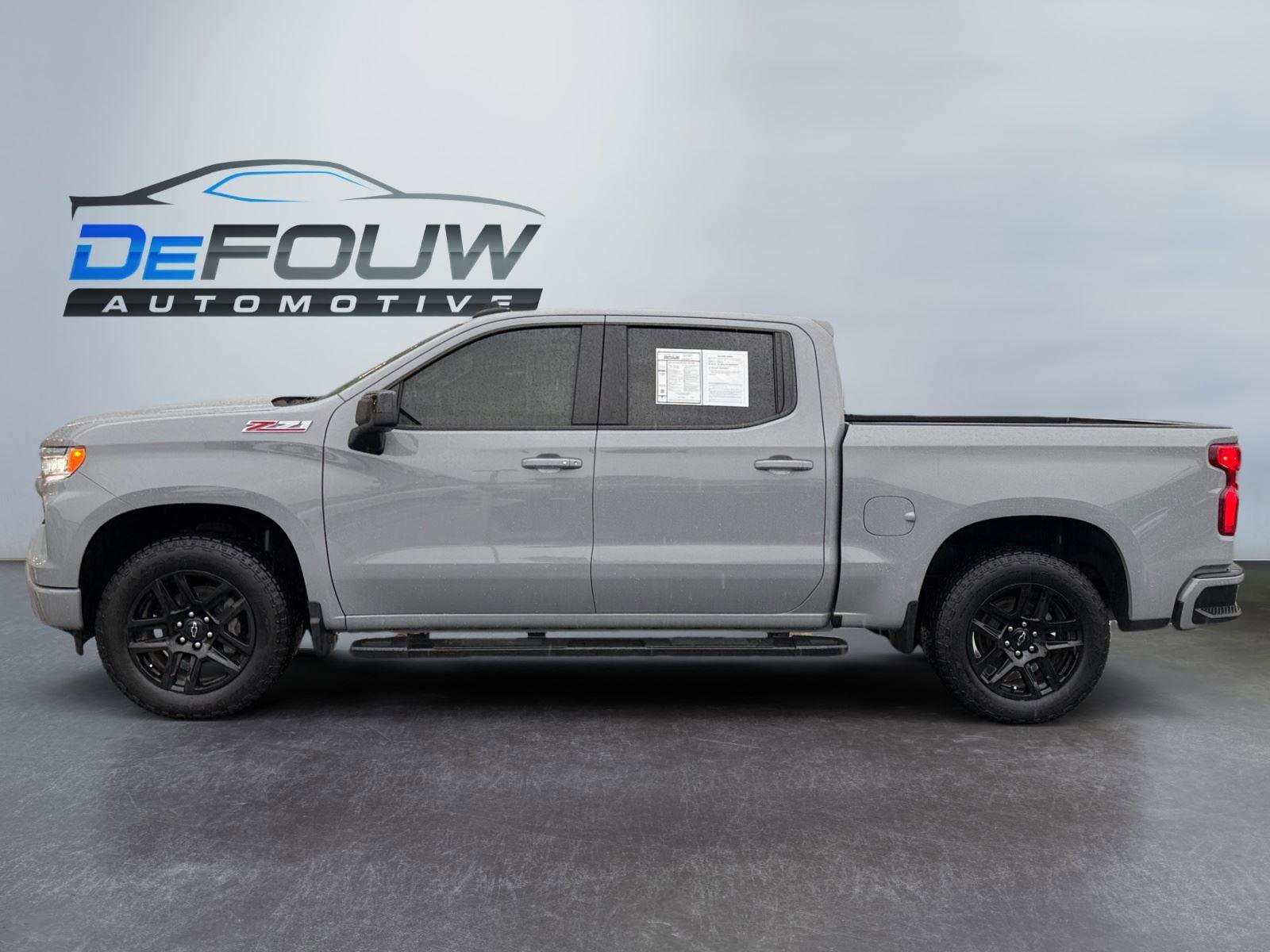 Used 2024 Chevrolet Silverado 1500 RST w/ Convenience Package II AWD/4WD image 6