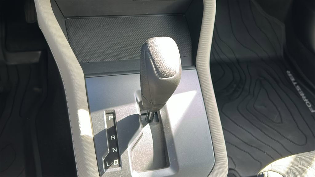 Certified 2025 Subaru Forester image 17