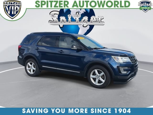 Used 2017 Ford Explorer XLT w/ Equipment Group 202A AWD/4WD image 2