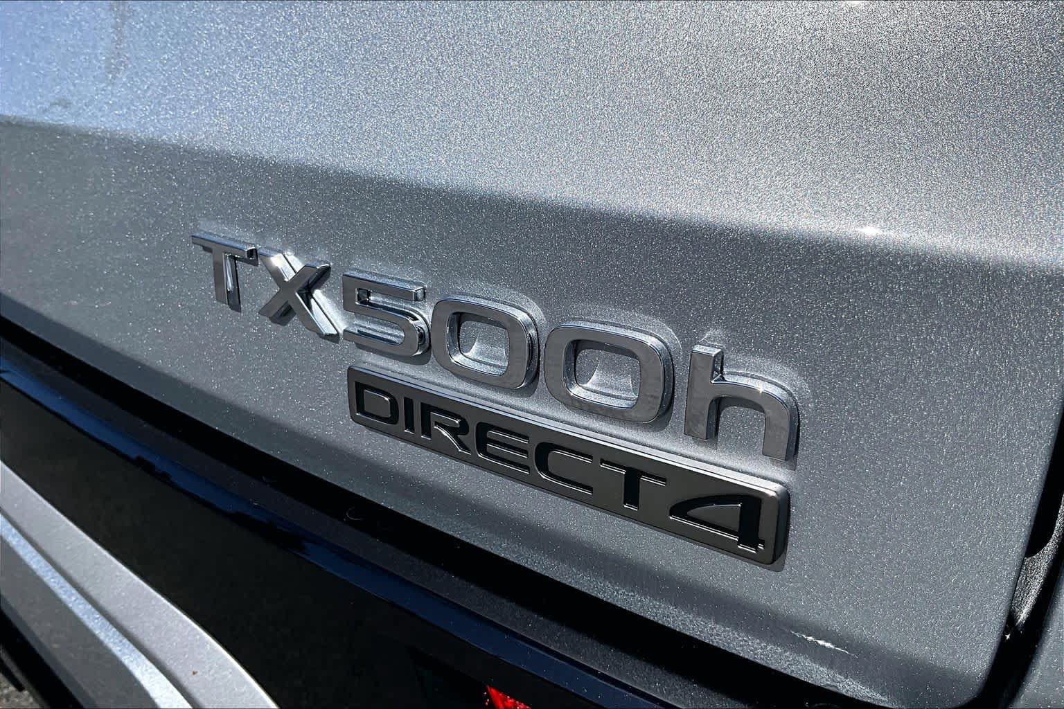 New 2026 Lexus TX 500h AWD image 8