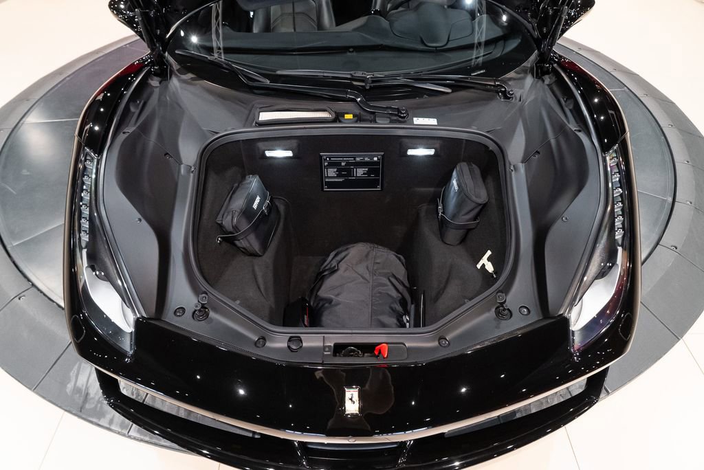 Used 2016 Ferrari 488 Spider RWD image 21