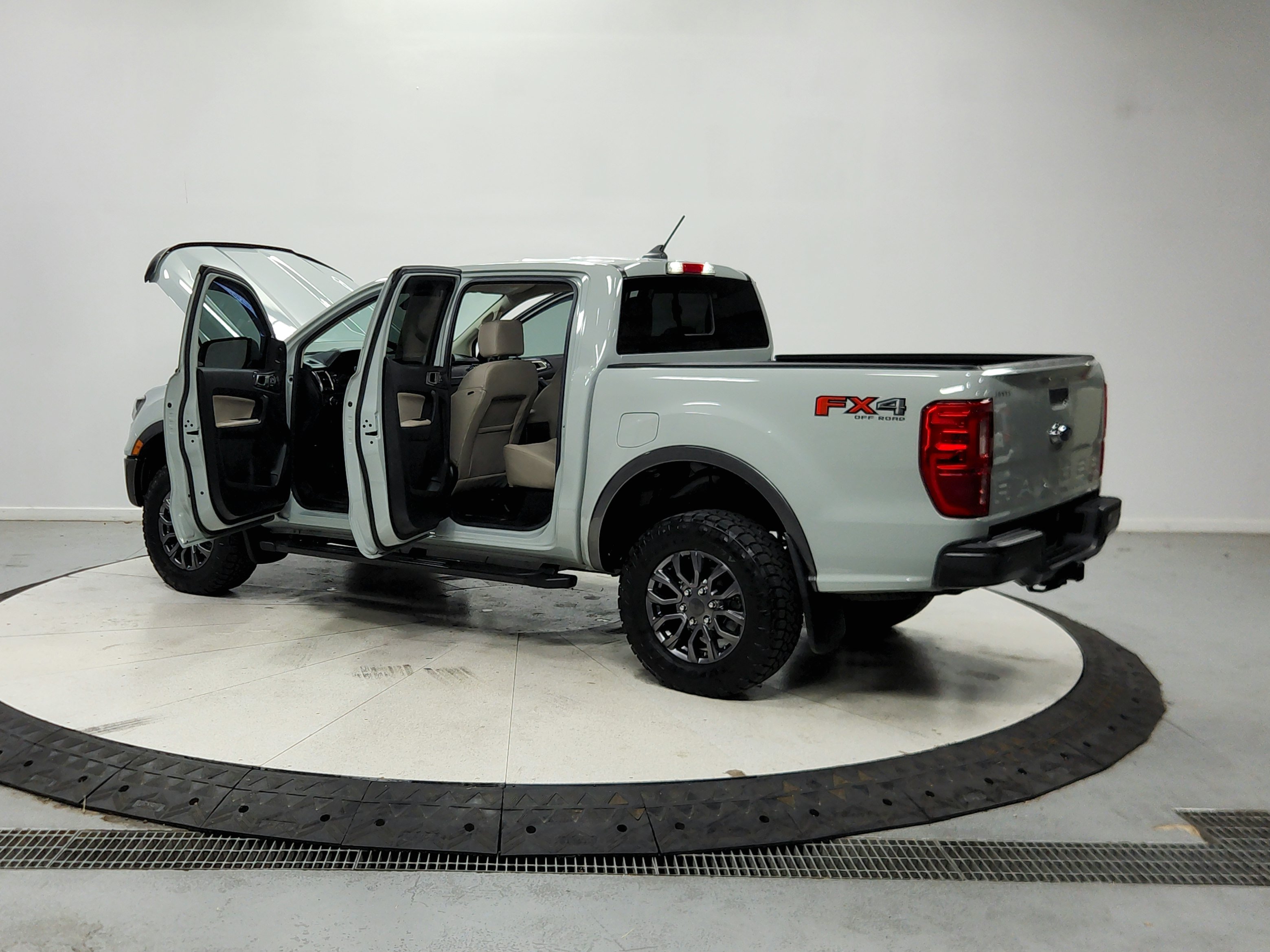 Used 2021 Ford Ranger Lariat w/ Equipment Group 501A High AWD/4WD image 13