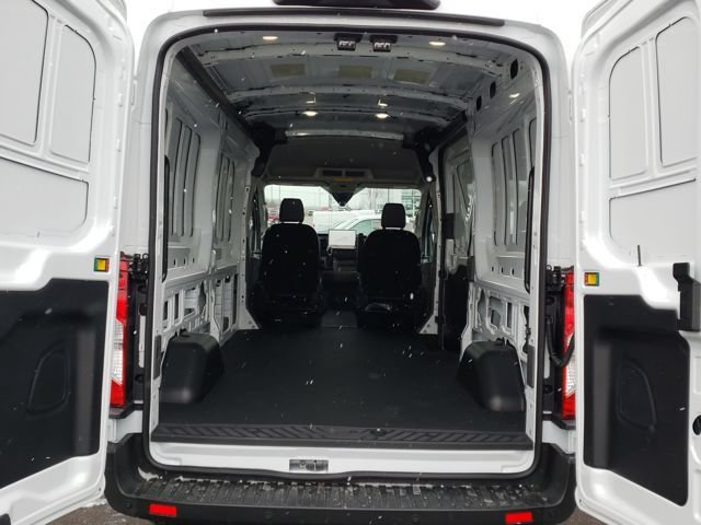 New 2026 Ford Transit 250 148 Medium Roof RWD image 7