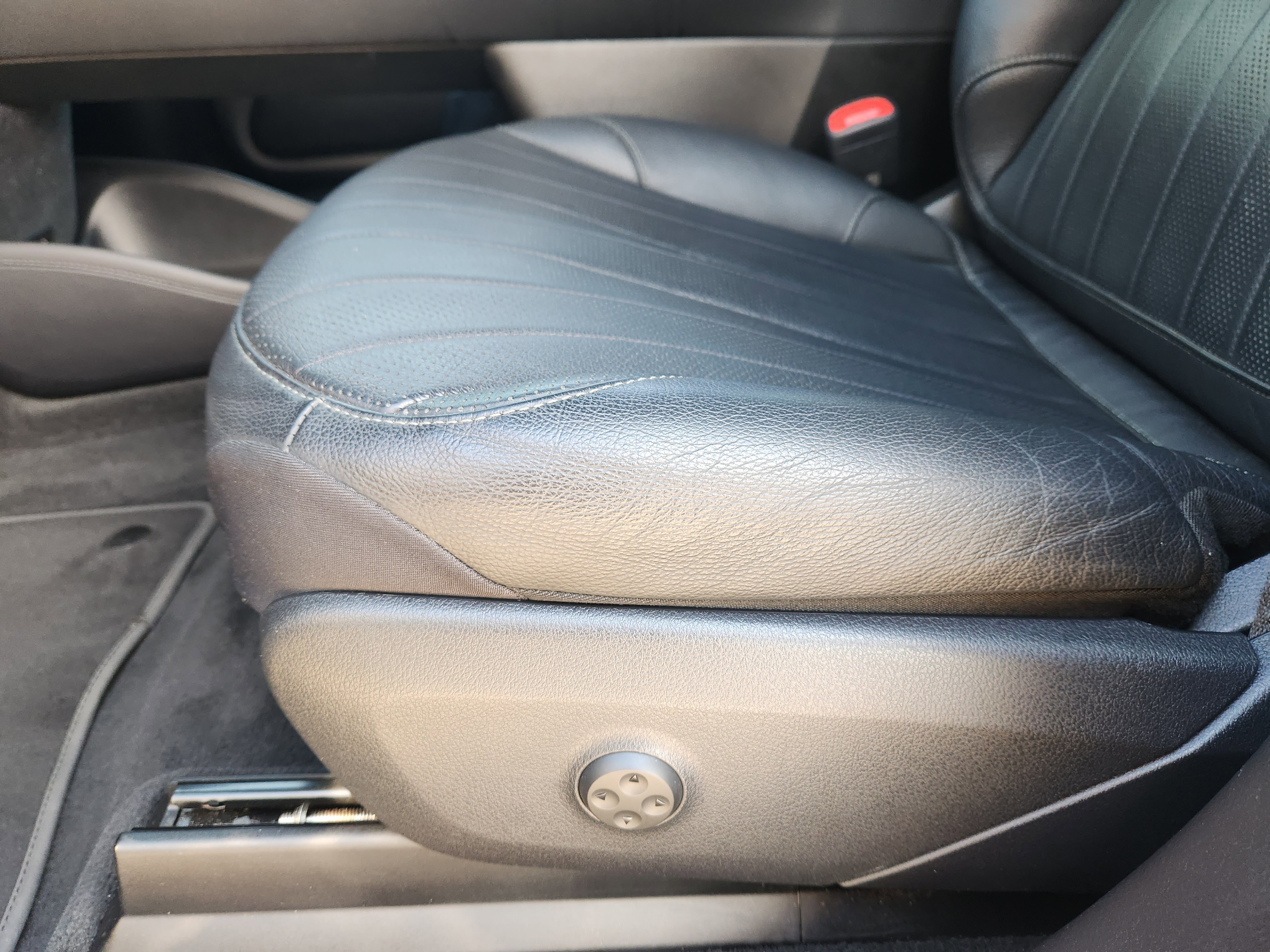 Used 2023 Mercedes-Benz EQE 350+ SUV image 25