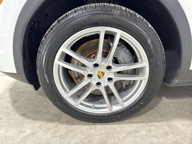 Used 2019 Porsche Cayenne S AWD/4WD image 34