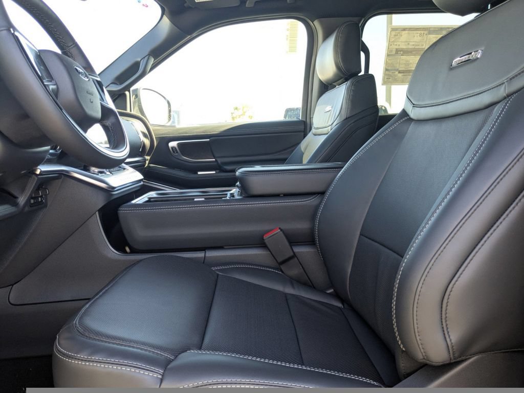 New 2025 Ford Expedition Max Platinum w/ Stealth Performance Package AWD/4WD image 22