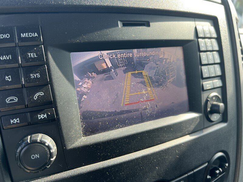 Used 2018 Mercedes-Benz Sprinter 2500 image 24