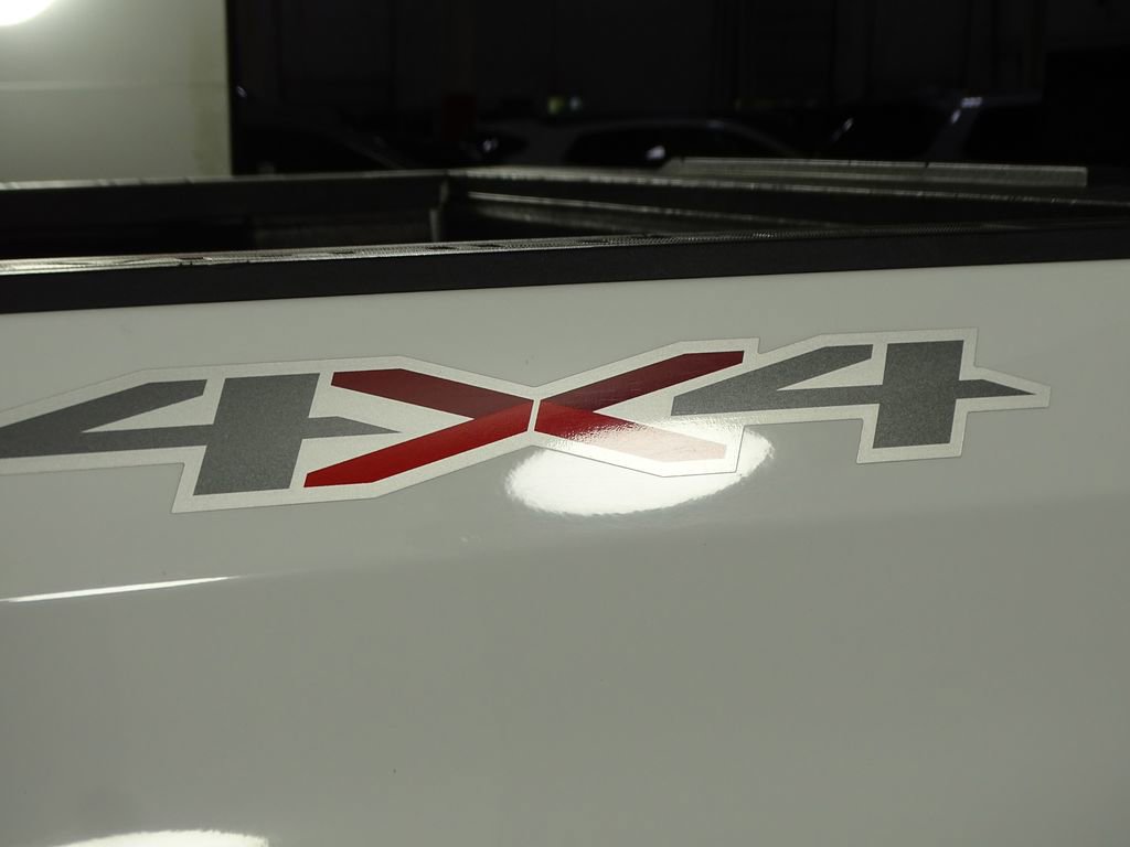 Used 2020 Chevrolet Silverado 1500 Custom w/ Custom Value Package image 40