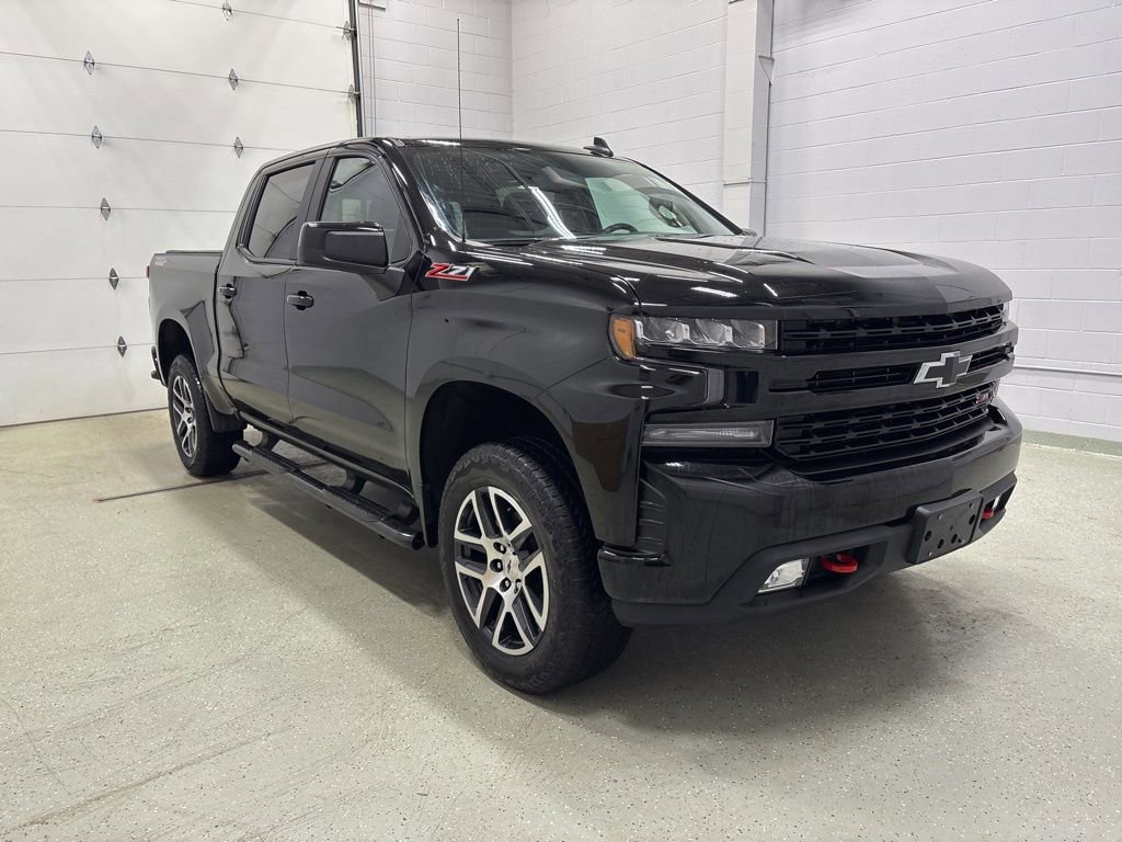 Used 2019 Chevrolet Silverado 1500 LT Trail Boss AWD/4WD image 2