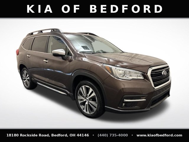 Used 2019 Subaru Ascent Touring w/ Popular Package #2 AWD/4WD image 3