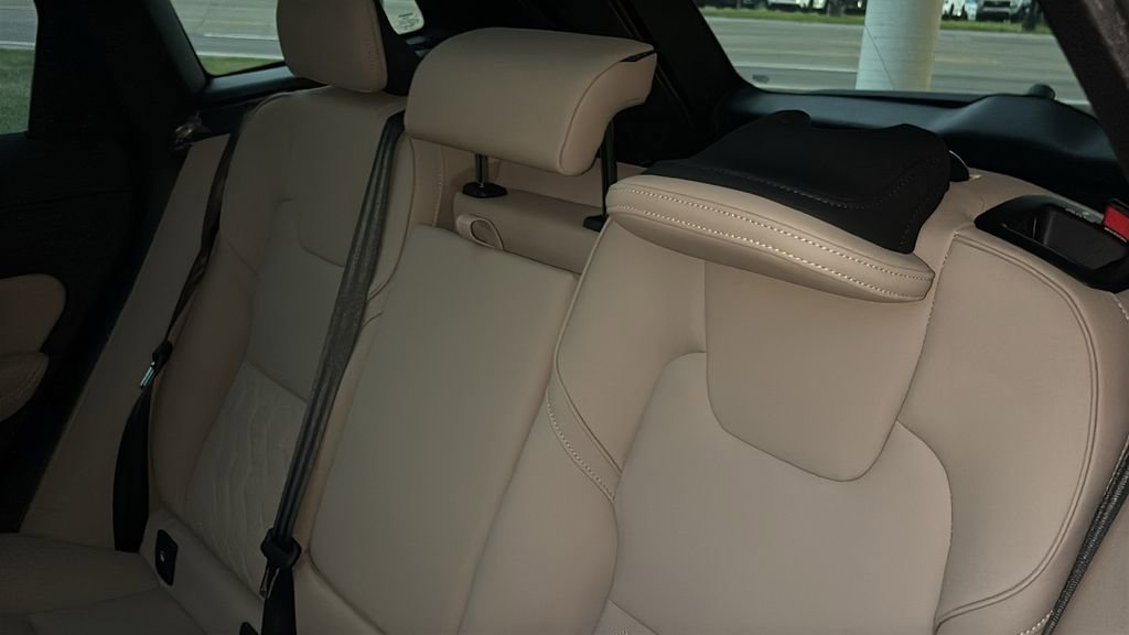 New 2026 Volvo XC60 T8 Plus w/ Climate Package image 26