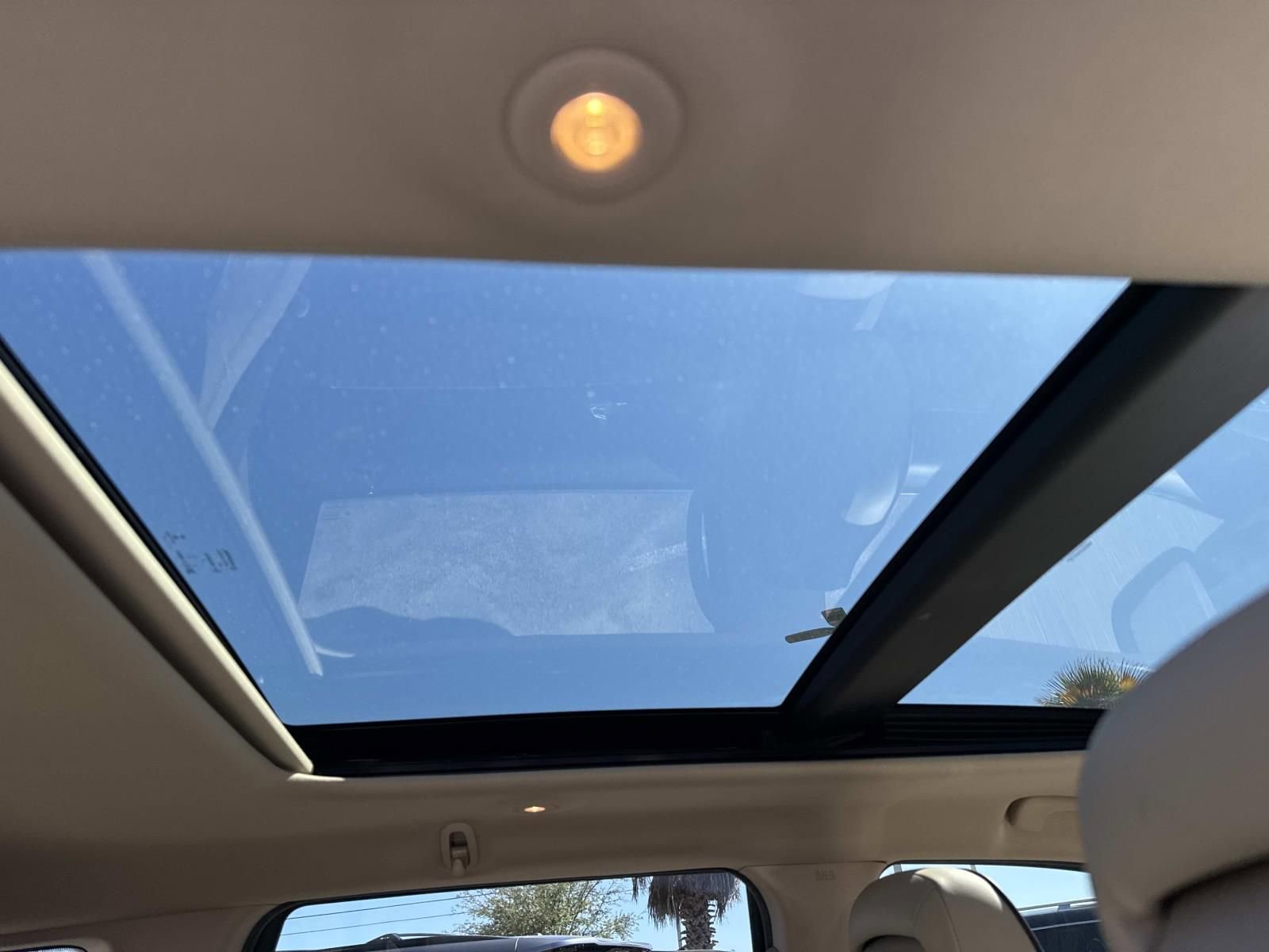 Used 2019 Jeep Grand Cherokee Overland image 11