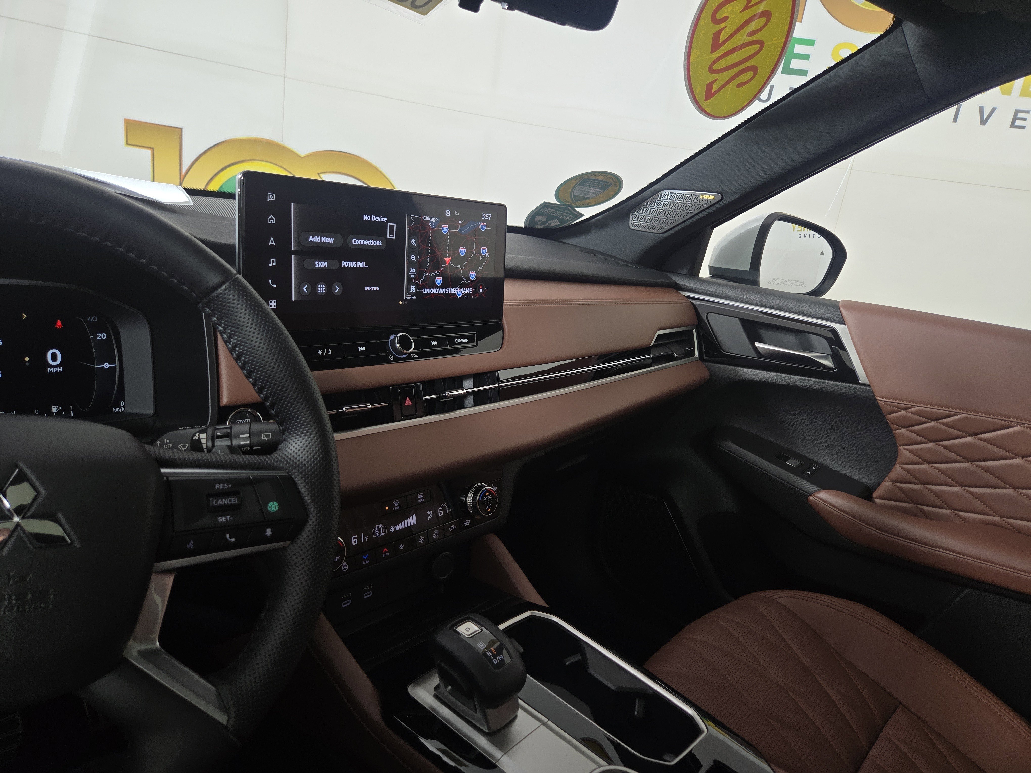 Used 2025 Mitsubishi Outlander SEL image 27