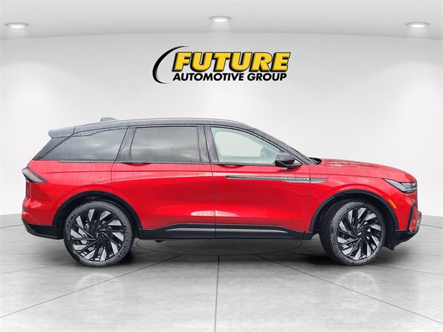 New 2026 Lincoln Nautilus Reserve w/ Jet Appearance Package image 8