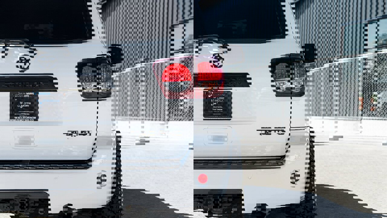 Used 2021 Toyota Sequoia TRD Pro AWD/4WD image 13