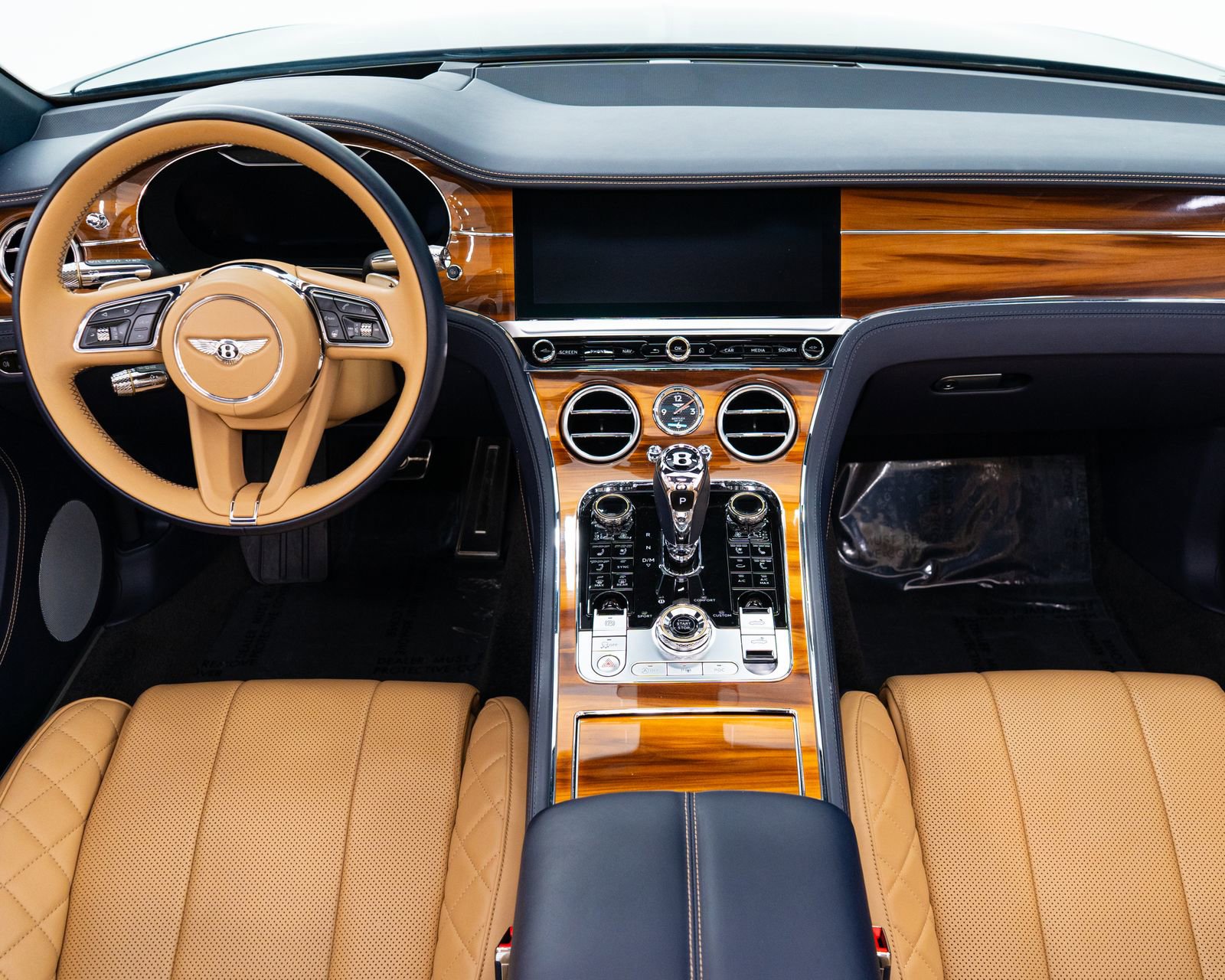 Used 2021 Bentley Continental GT AWD/4WD image 31