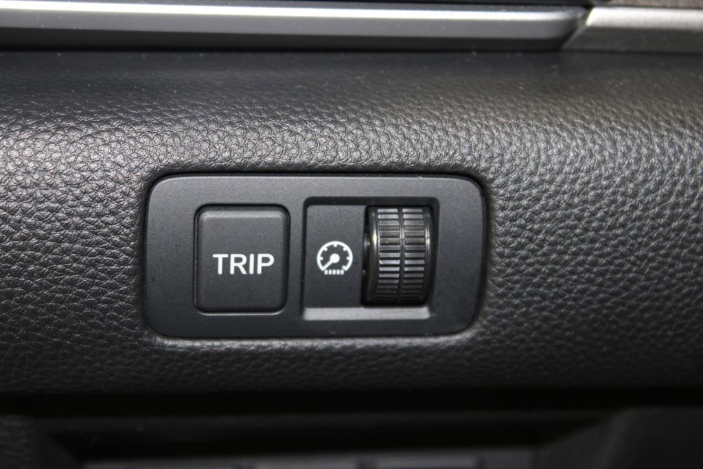 Used 2020 Honda Accord EX image 11