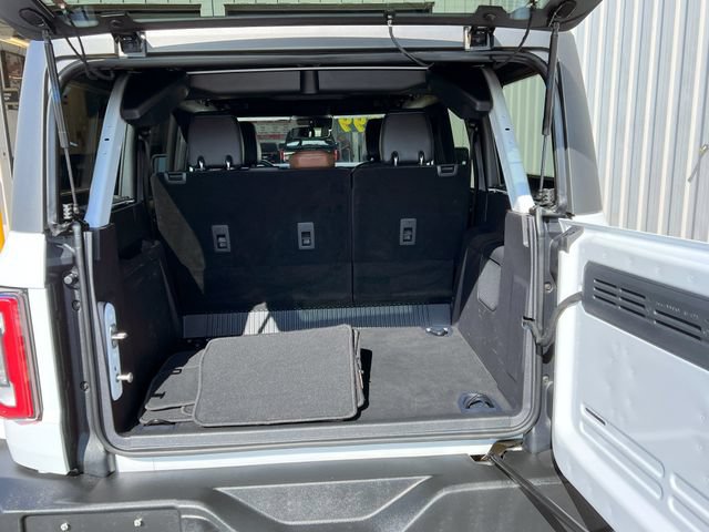 Used 2023 Ford Bronco Outer Banks AWD/4WD image 9
