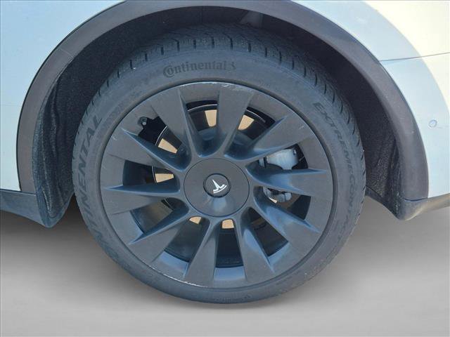 Used 2021 Tesla Model Y Long Range AWD/4WD image 10