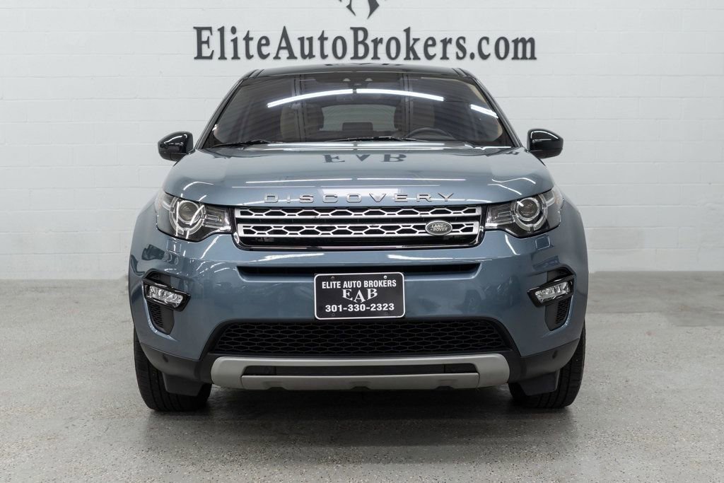 Used 2018 Land Rover Discovery Sport HSE AWD/4WD image 3