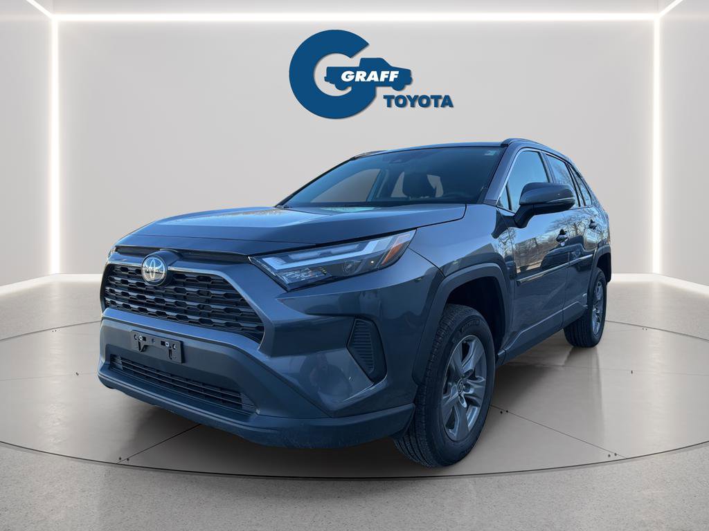 Used 2024 Toyota RAV4 LE image 9
